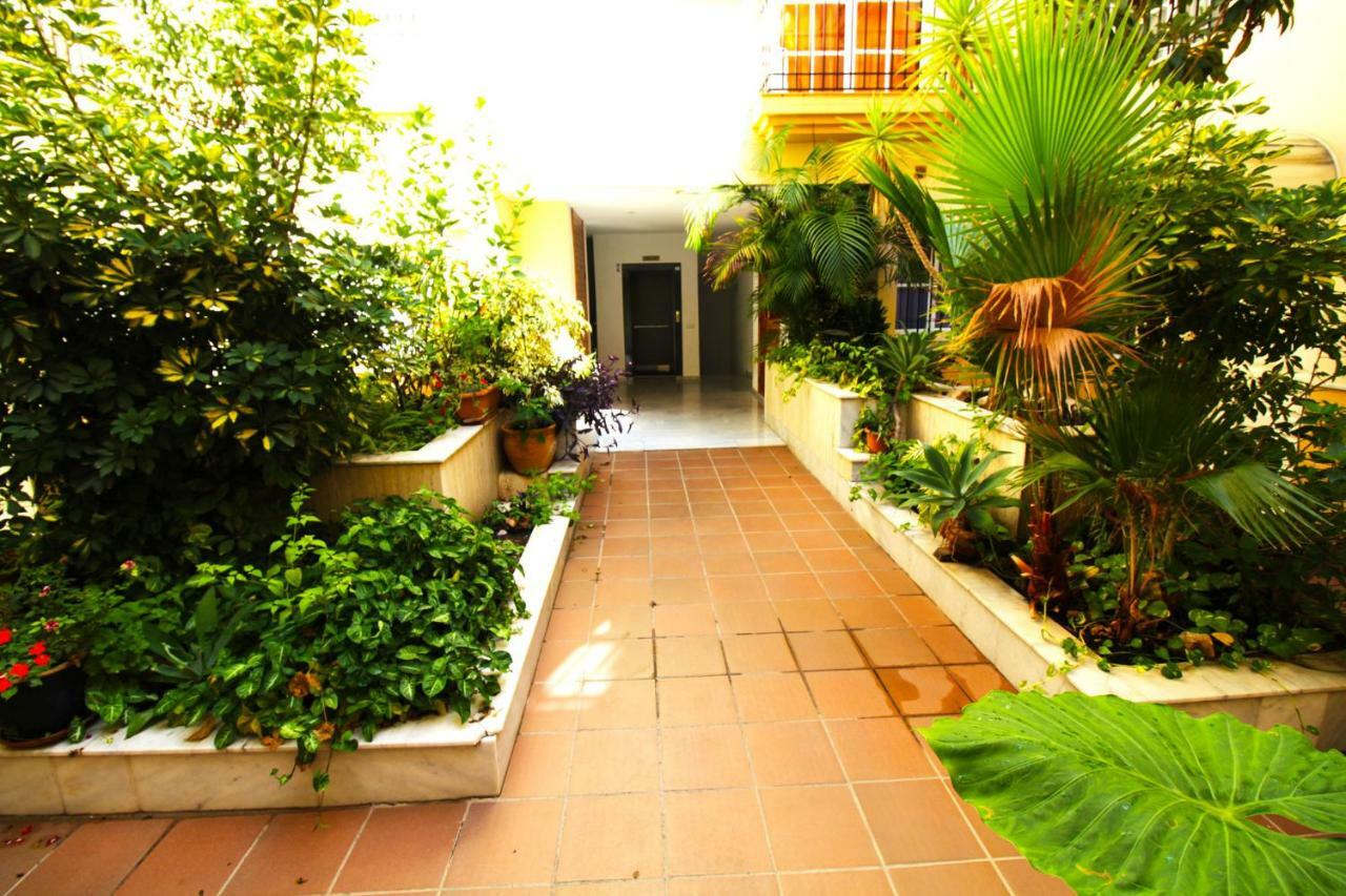 Apartamento Calle Cruz Fuengirola Bagian luar foto